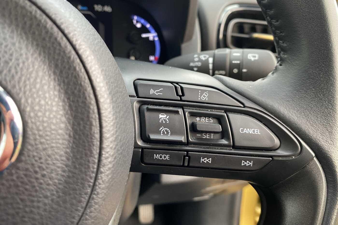 Used Toyota Yaris Cross 2022 for sale - 76918492: Photo 17