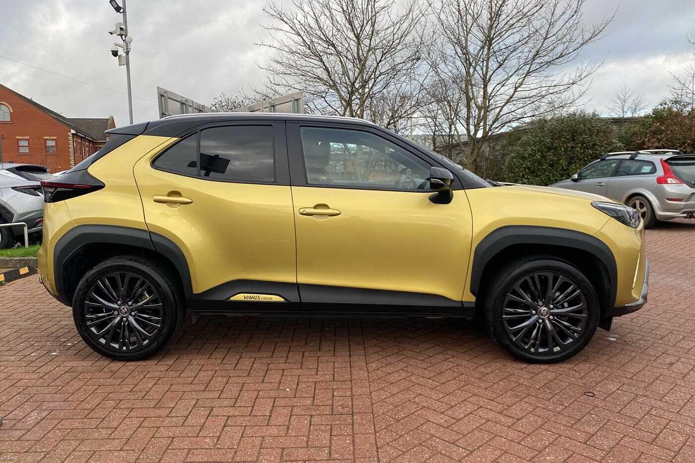 Used Toyota Yaris Cross 2022 for sale - 76918492: Photo 4