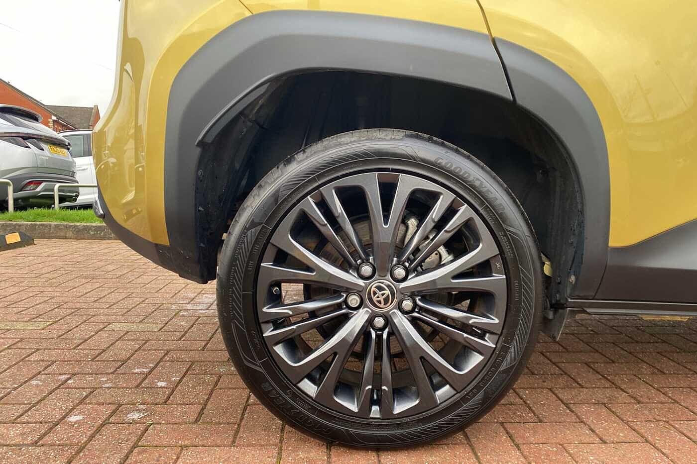 Used Toyota Yaris Cross 2022 for sale - 76918492: Photo 5