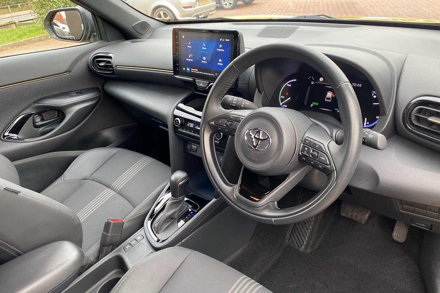Used Toyota Yaris Cross 2022 for sale - 76918492: Photo 6