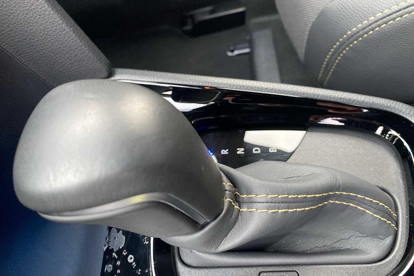 Used Toyota Yaris Cross 2022 for sale - 76918492: Photo 8