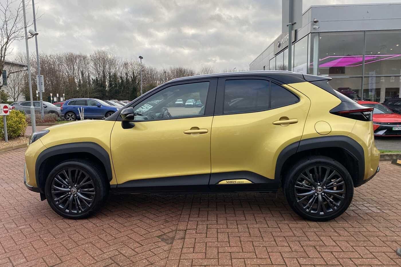 Used Toyota Yaris Cross 2022 for sale - 76918492: Photo 9