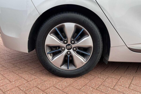 Used Hyundai IONIQ 2018 for sale - 76151845: Photo 40