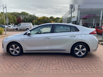 Used Hyundai IONIQ 2018 for sale - 76151845: Photo 4