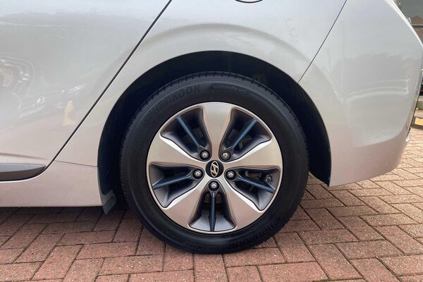 Used Hyundai IONIQ 2018 for sale - 76151845: Photo 5