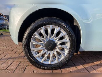 Used Fiat 500 2023 for sale - 77016717: Photo