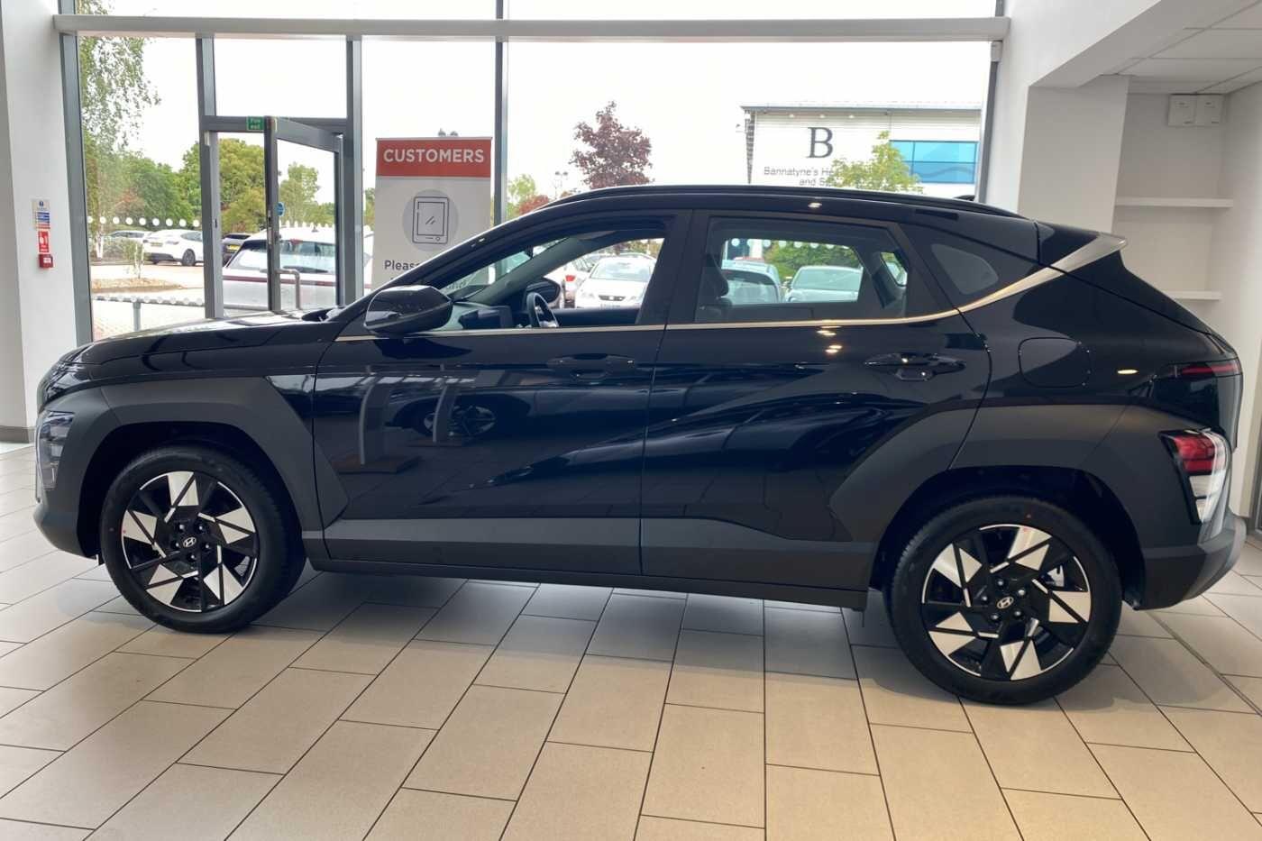 Used Hyundai KONA 2025 for sale - 76189519: Photo 6