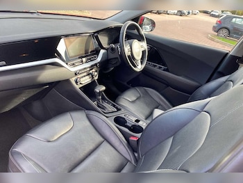 Used Kia Niro 2022 for sale - 76399073: Photo