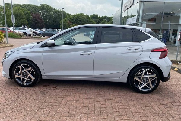 Used Hyundai i20 2024 for sale - 75825979: Photo 4