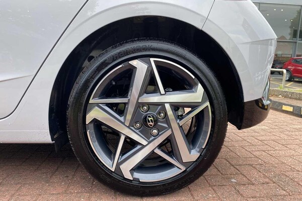 Used Hyundai i20 2024 for sale - 75825979: Photo 5