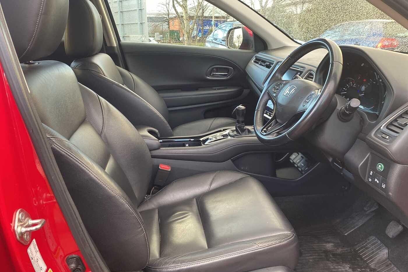 Used Honda HR-V 2017 for sale - 77119782: Photo 35