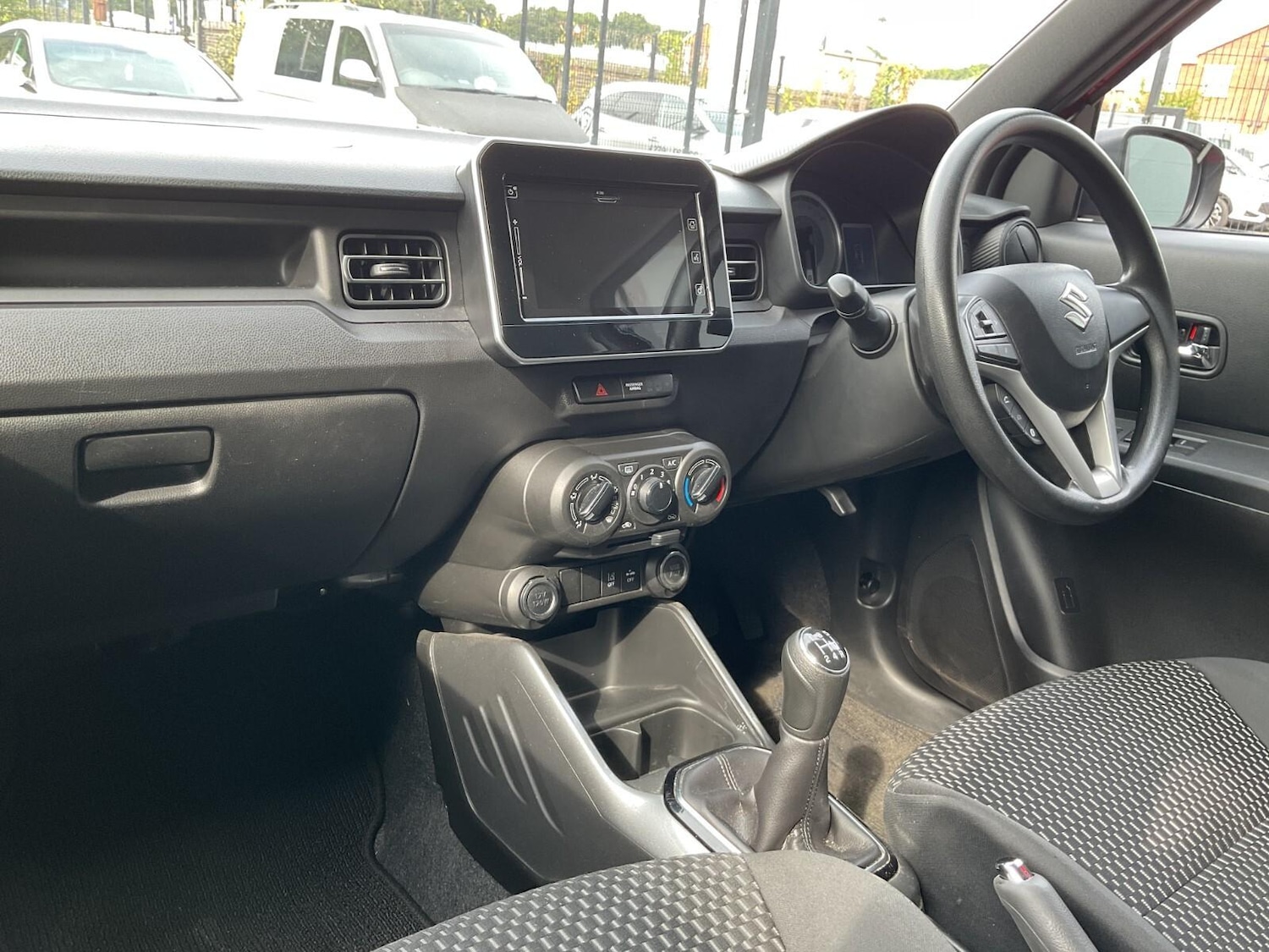 Used Suzuki Ignis 2022 for sale - 76550536: Photo 2