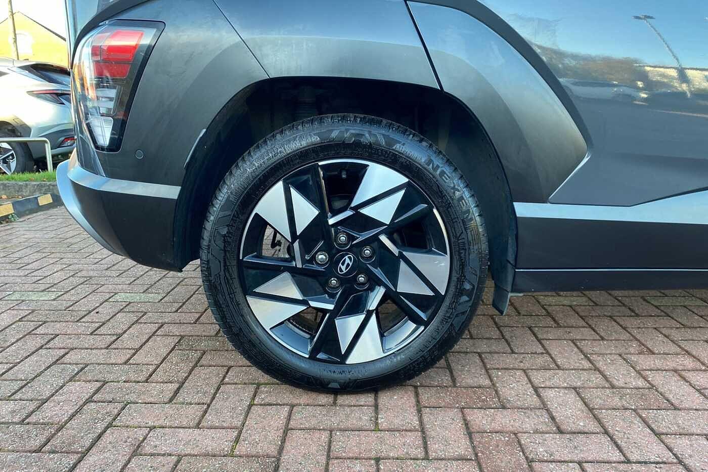 Used Hyundai KONA 2023 for sale - 76689158: Photo 5