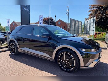 (25) - 239kW Ultimate 84 kWh 5dr AWD Auto