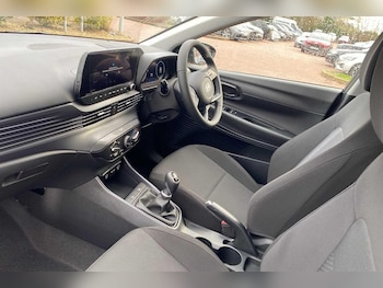 Used Hyundai i20 2025 for sale - 77215602: Photo