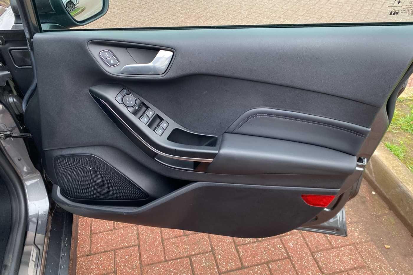 Used Ford Fiesta 2022 for sale - 76398994: Photo 25