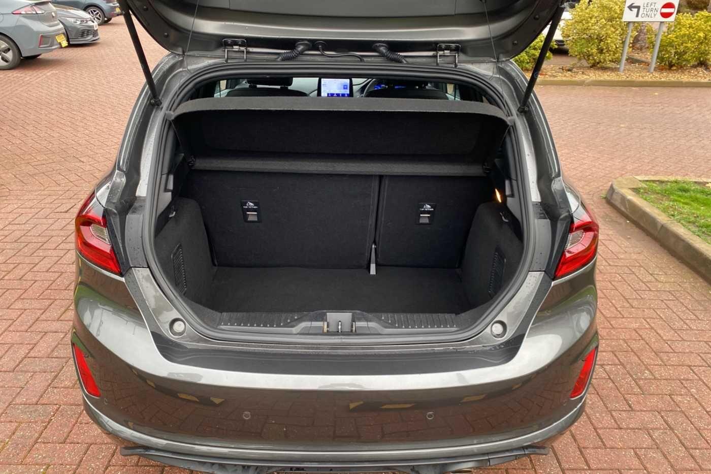 Used Ford Fiesta 2022 for sale - 76398994: Photo 36