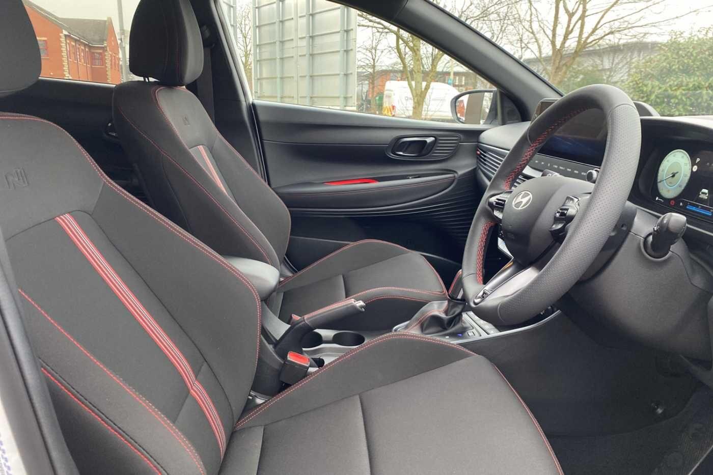 Used Hyundai i20 2024 for sale - 76377459: Photo 15