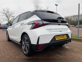 Used Hyundai i20 2024 for sale - 76377459: Photo