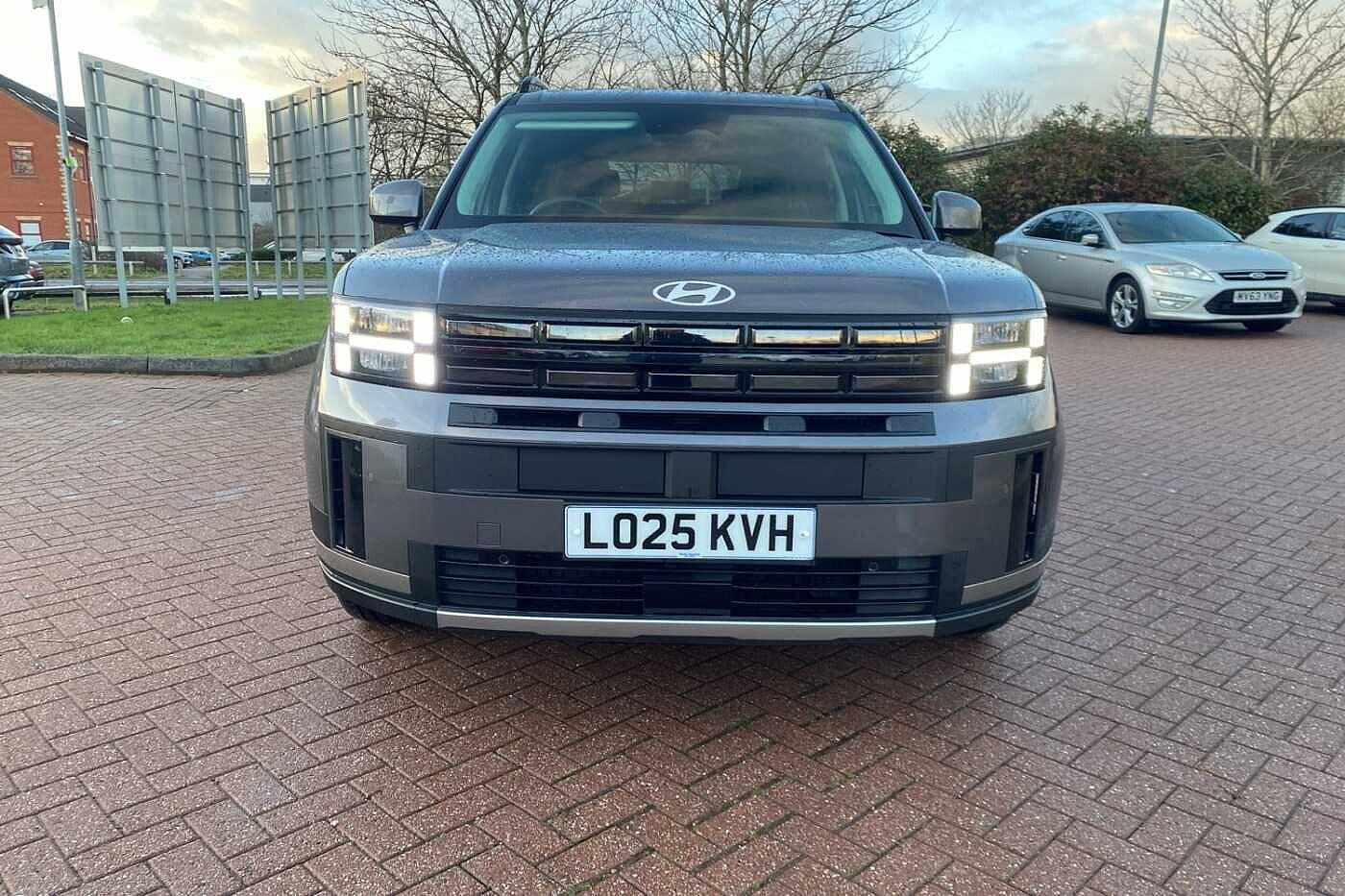 Used Hyundai Santa Fe 2025 for sale - 76918642: Photo 5