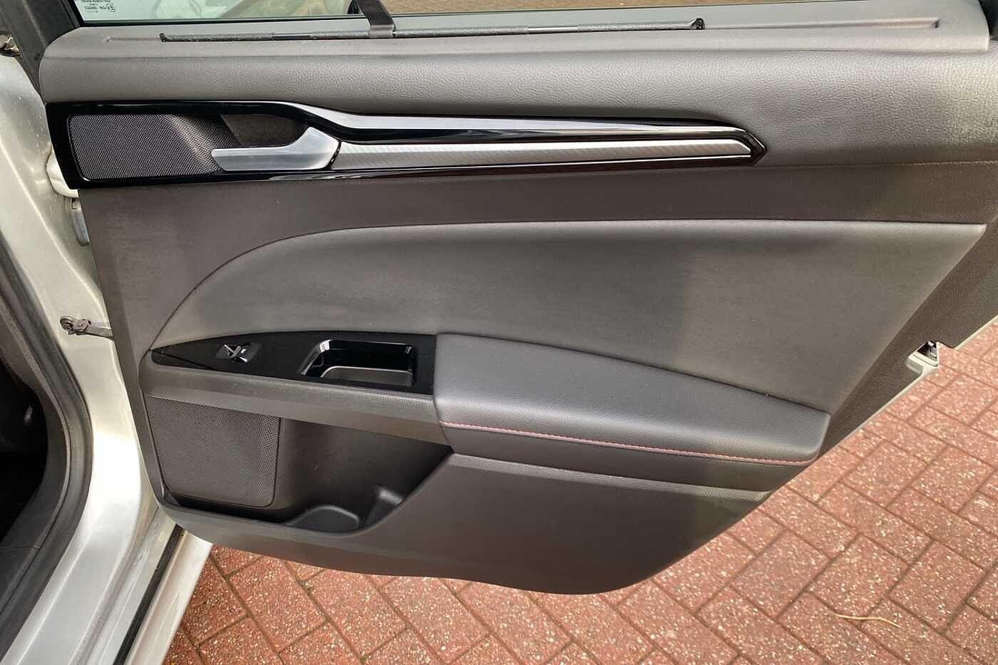 Used Ford Mondeo 2019 for sale - 77029942: Photo 35