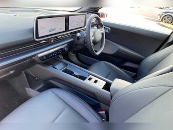 Used Hyundai IONIQ 6 2023 for sale - 76059423: Photo 2