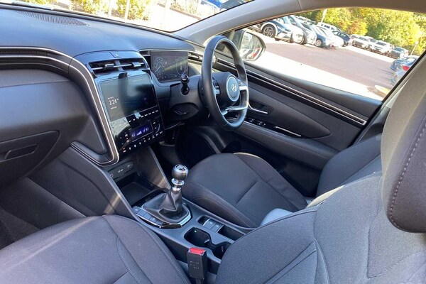Used Hyundai TUCSON 2023 for sale - 76099075: Photo 2