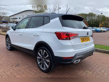 Used SEAT Arona 2024 for sale - 76370090: Photo