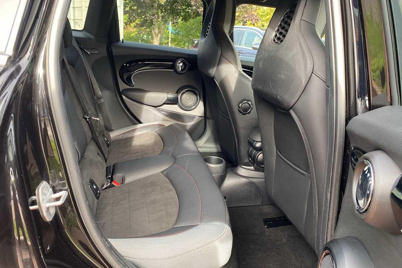 Used MINI Hatch 2022 for sale - 76122511: Photo 32