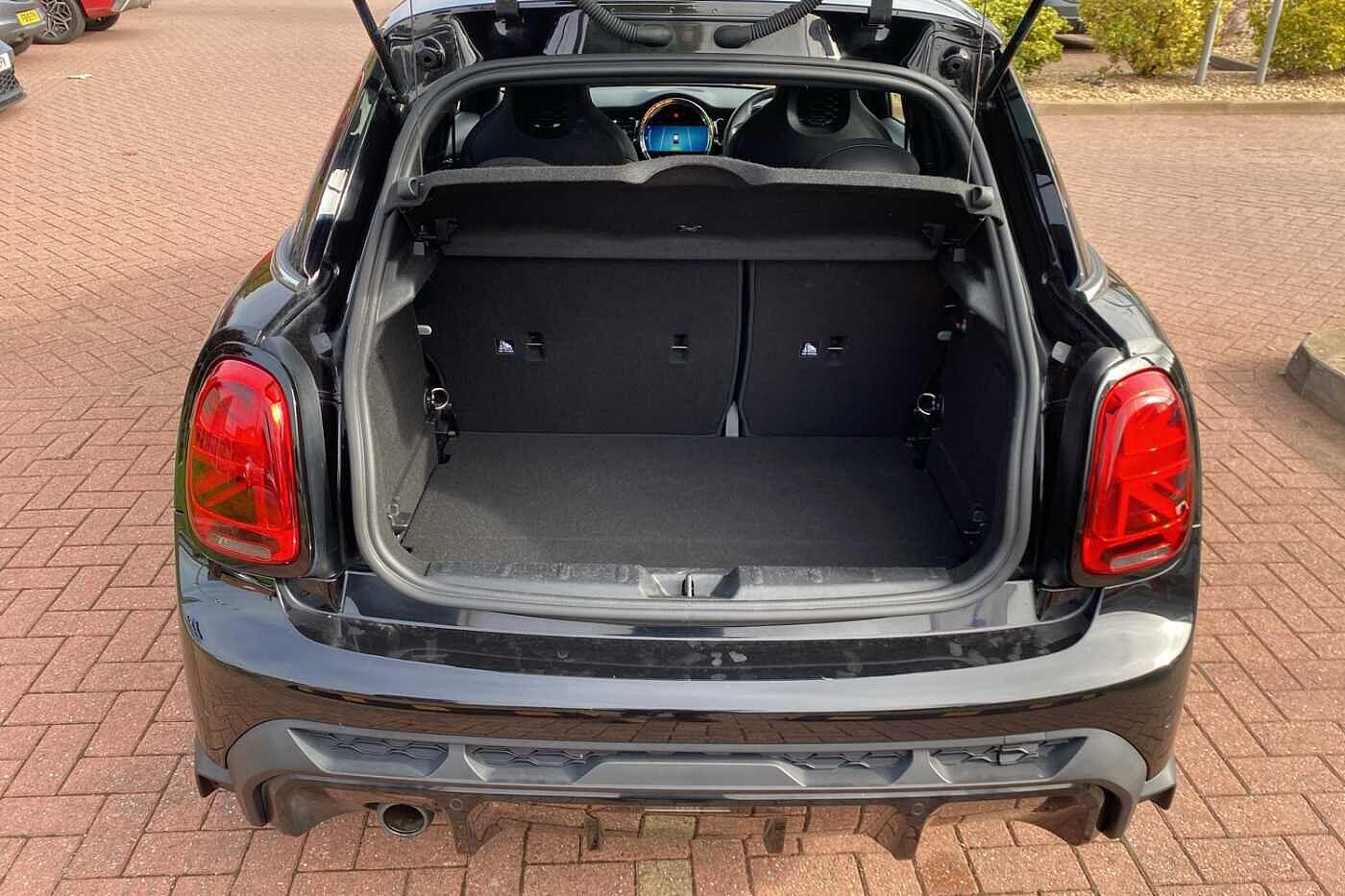 Used MINI Hatch 2022 for sale - 76122511: Photo 37