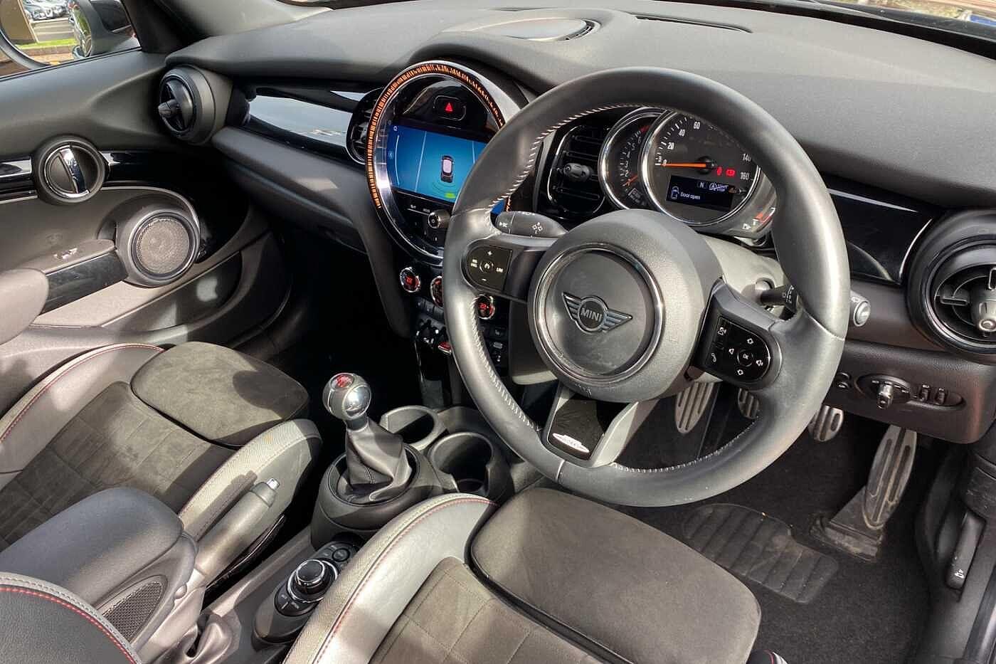 Used MINI Hatch 2022 for sale - 76122511: Photo 6