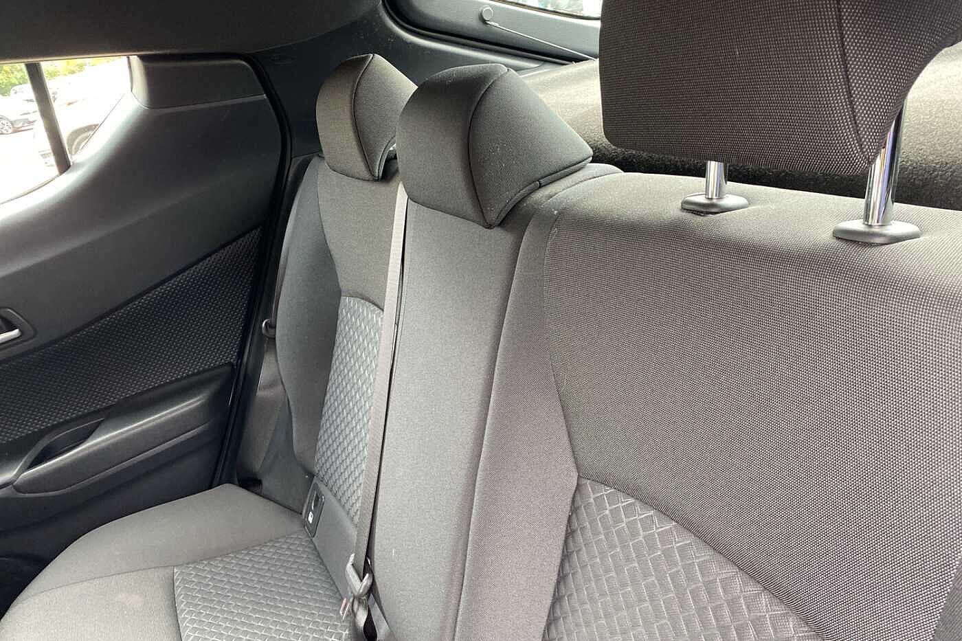 Used Toyota C-HR 2021 for sale - 76214600: Photo 10