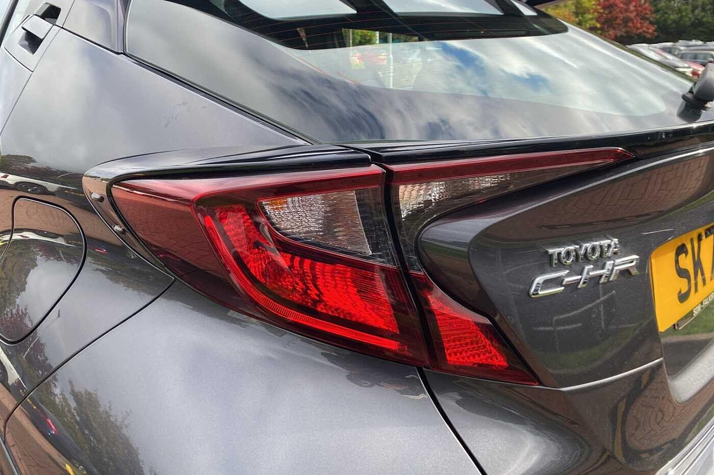 Used Toyota C-HR 2021 for sale - 76214600: Photo 25