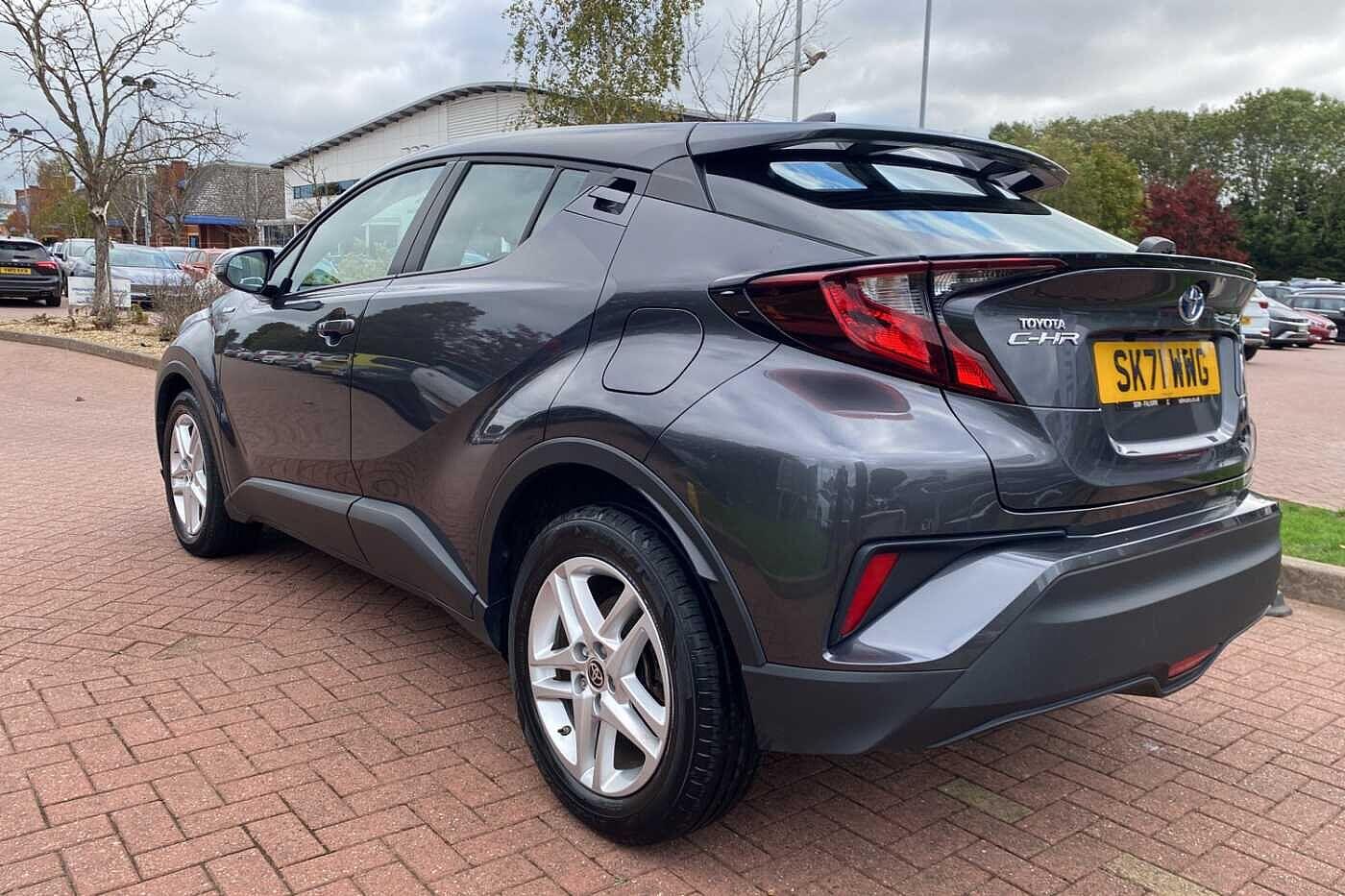 Used Toyota C-HR 2021 for sale - 76214600: Photo 3