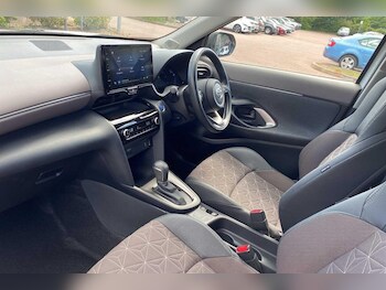 Used Toyota Yaris Cross 2022 for sale - 75826118: Photo