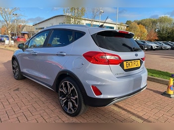 Used Ford Fiesta 2021 for sale - 76370848: Photo