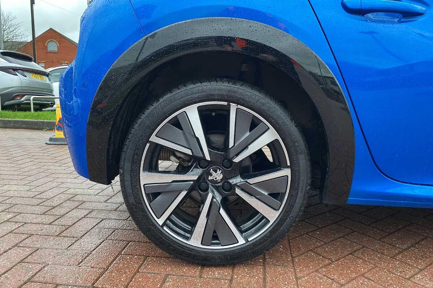 Used Peugeot 208 2021 for sale - 76887137: Photo 5