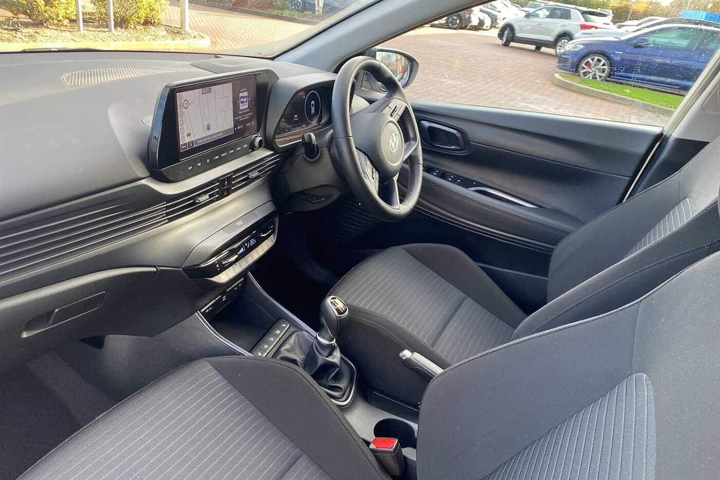 Used Hyundai i20 2022 for sale - 76561663: Photo 2