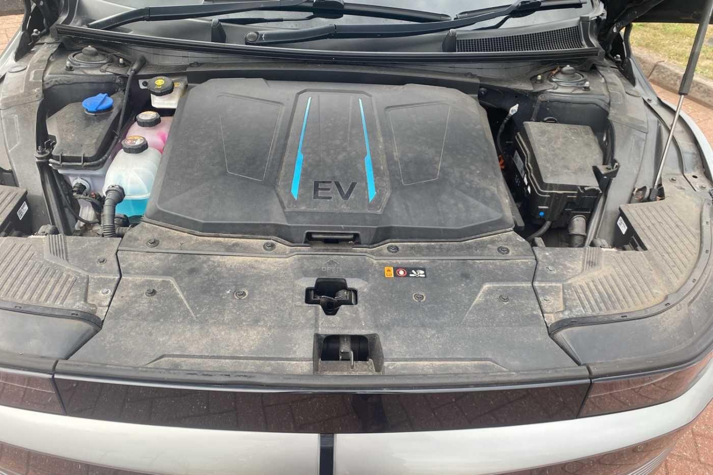 Vehicle 28