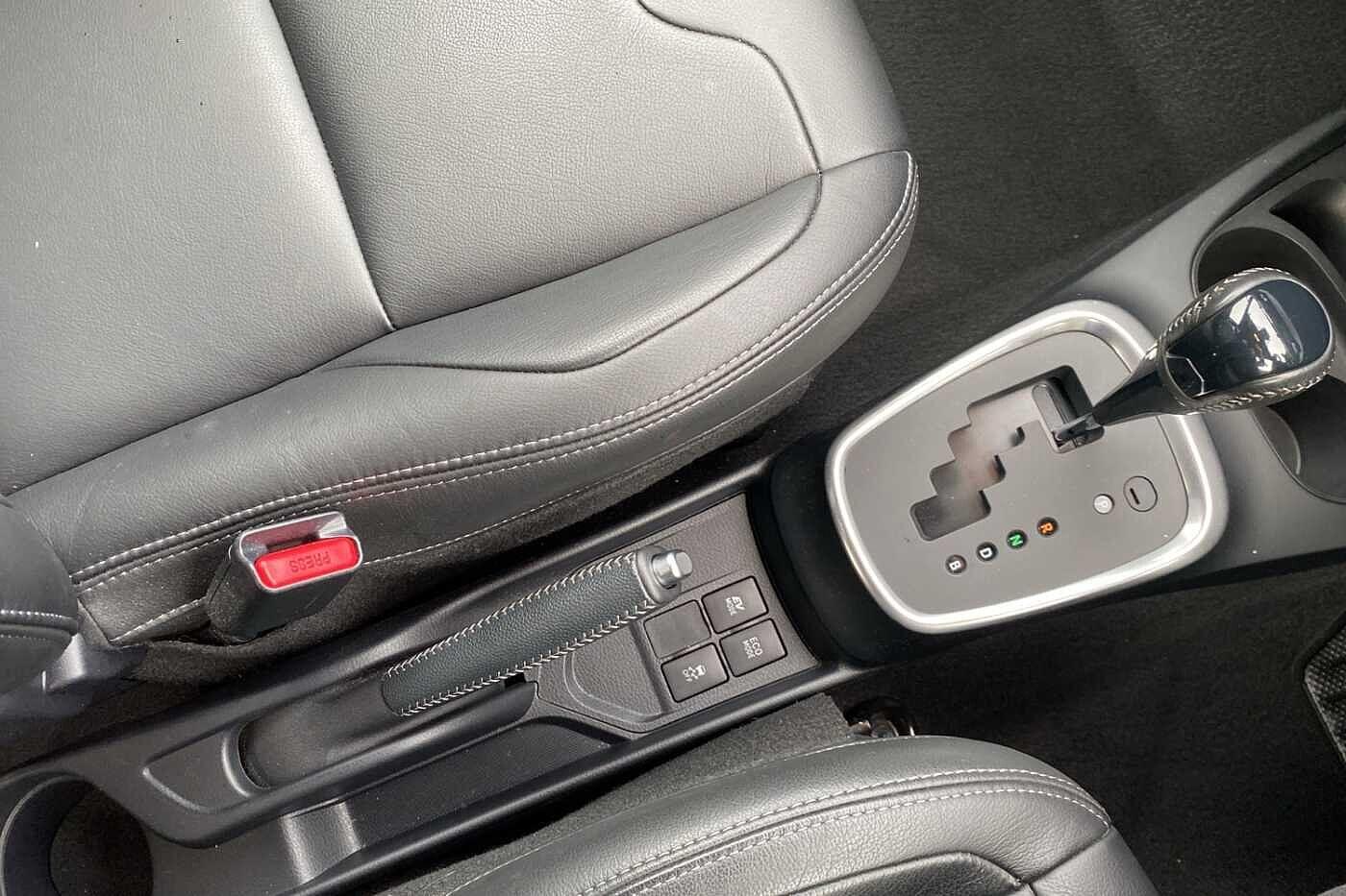 Used Toyota Yaris 2018 for sale - 76612762: Photo 14