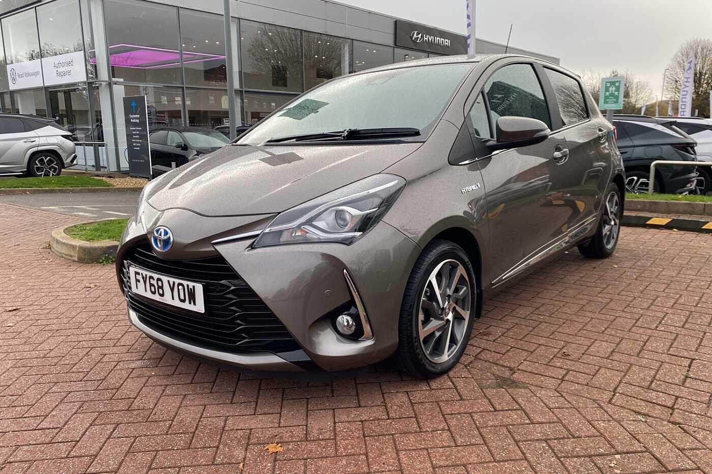Used Toyota Yaris 2018 for sale - 76612762: Photo 21