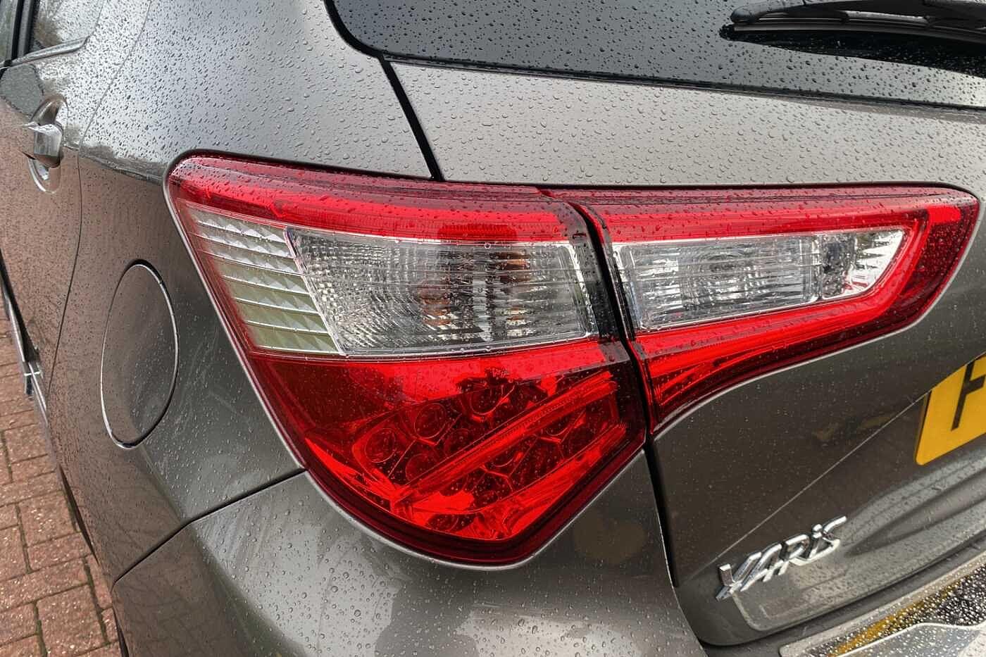 Used Toyota Yaris 2018 for sale - 76612762: Photo 24