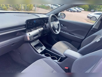 Used Hyundai KONA 2024 for sale - 76995072: Photo