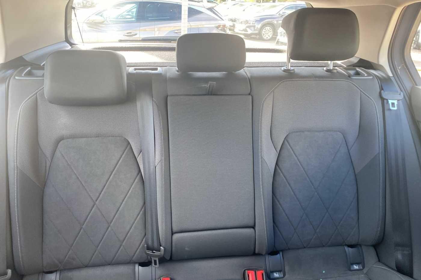 Used Volkswagen Golf 2024 for sale - 76388474: Photo 12