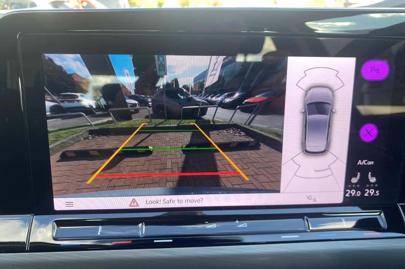 Used Volkswagen Golf 2024 for sale - 76388474: Photo 21