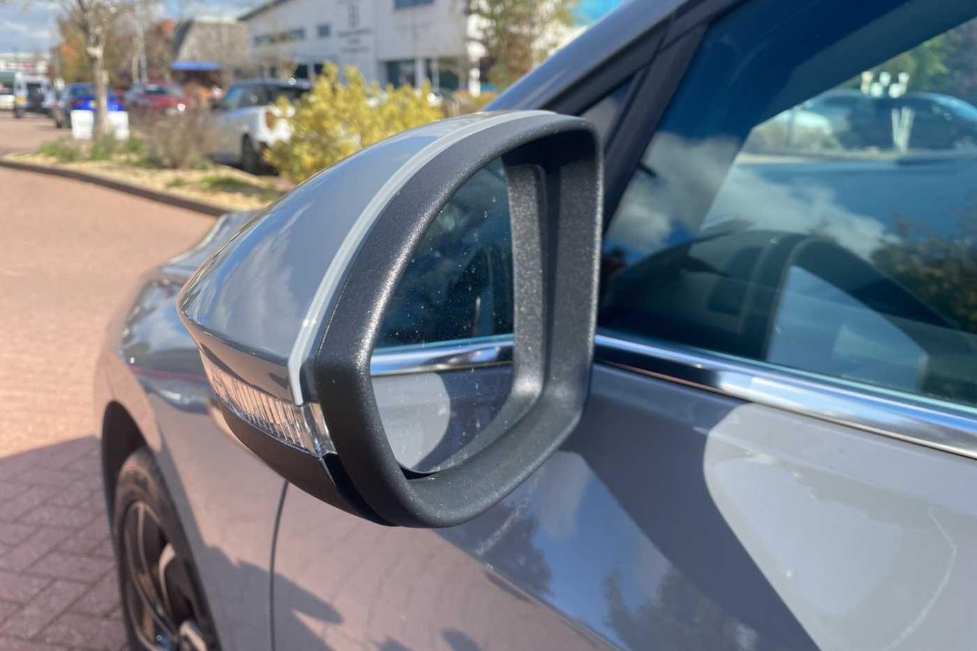 Used Volkswagen Golf 2024 for sale - 76388474: Photo 23