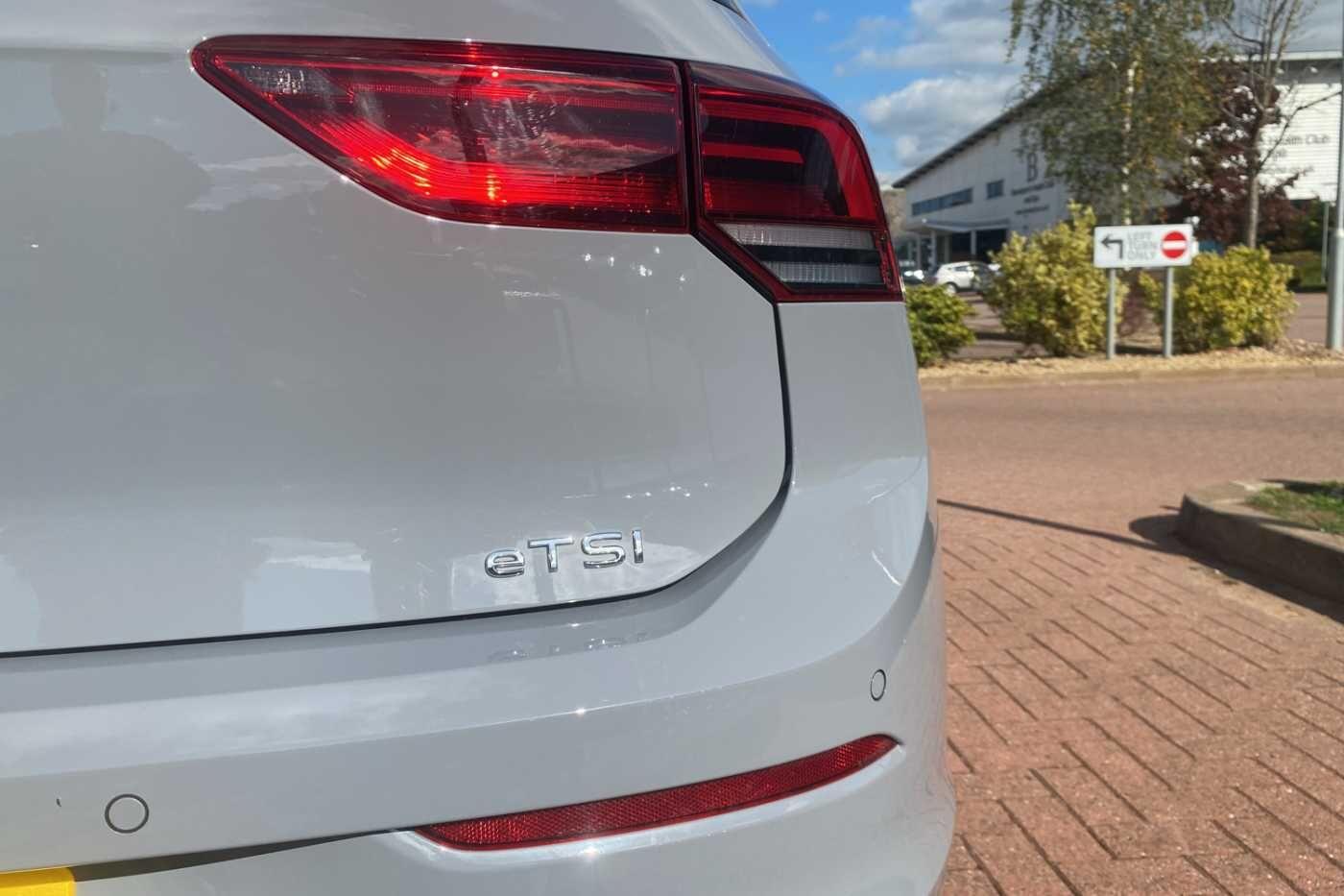 Used Volkswagen Golf 2024 for sale - 76388474: Photo 37