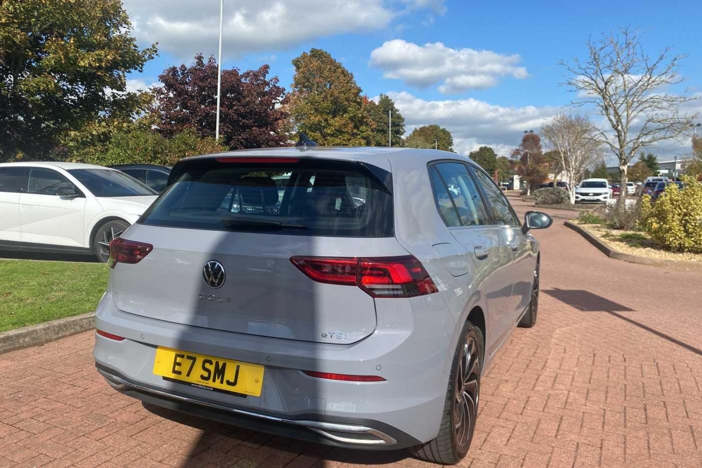 Used Volkswagen Golf 2024 for sale - 76388474: Photo 8