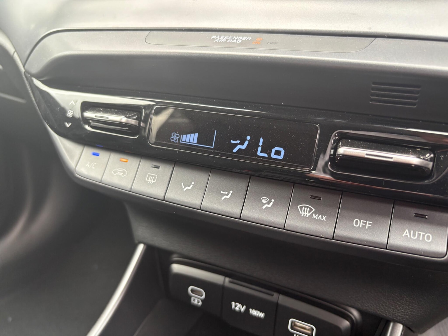 Used Hyundai i20 2025 for sale - 76512242: Photo 29