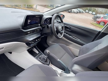 Used Hyundai BAYON 2025 for sale - 77203316: Photo